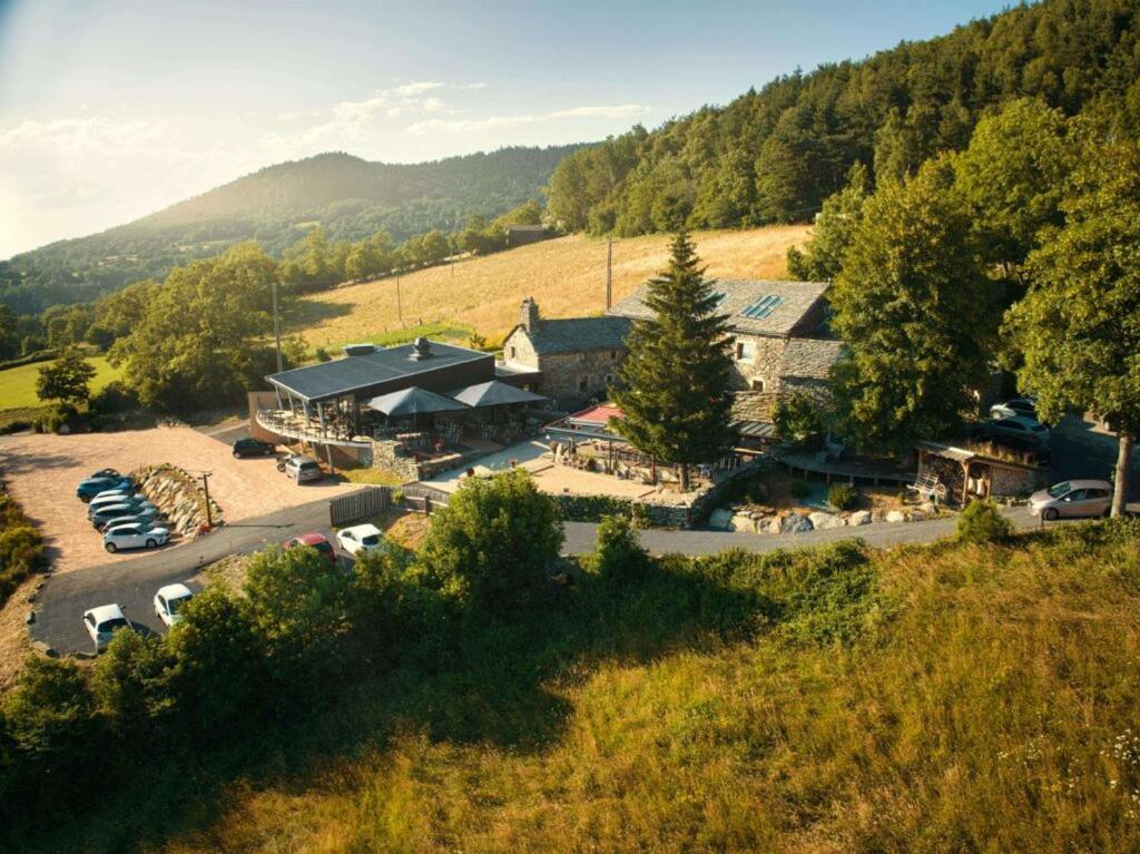 La Ferme Du Bien-Etre Bed & Breakfast Saint-Julien-Chapteuil ภายนอก รูปภาพ